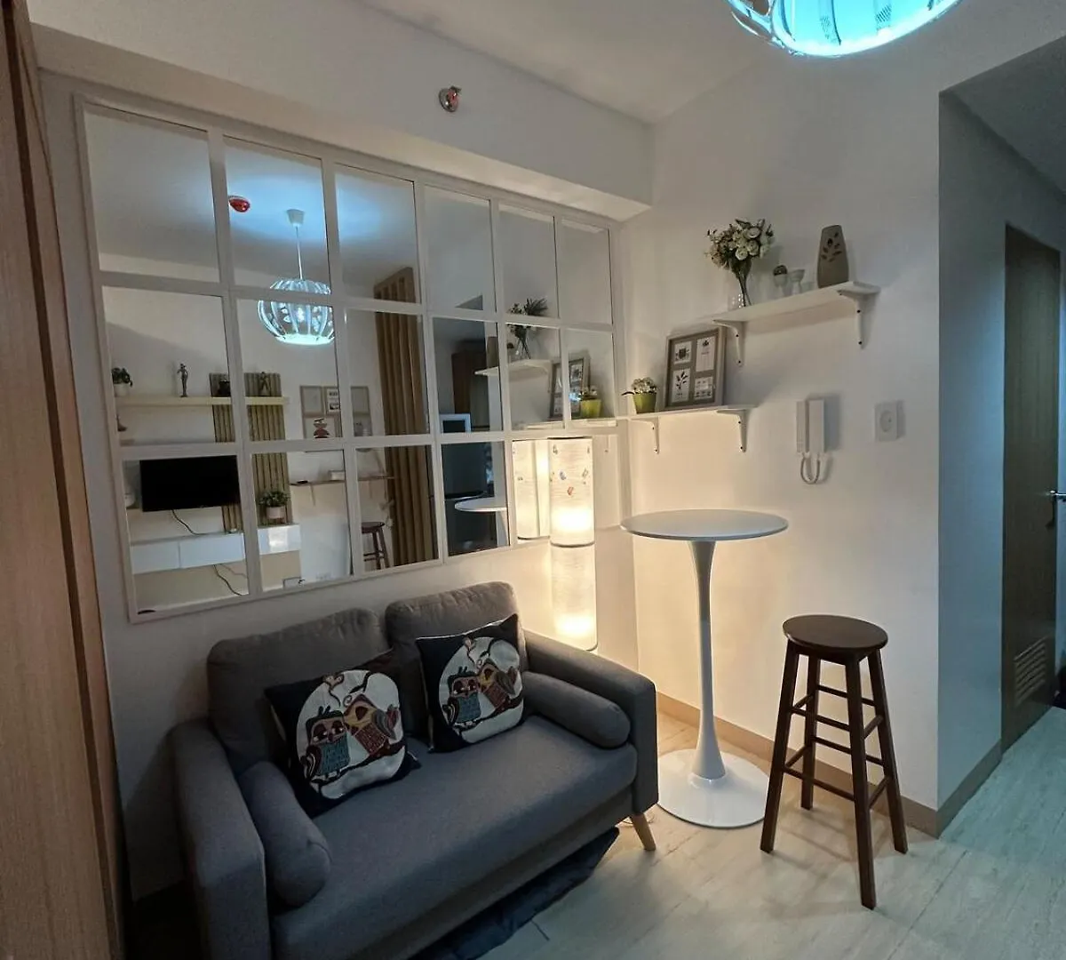 1Br Ayala Makati Apartment At Lush Residences Manila