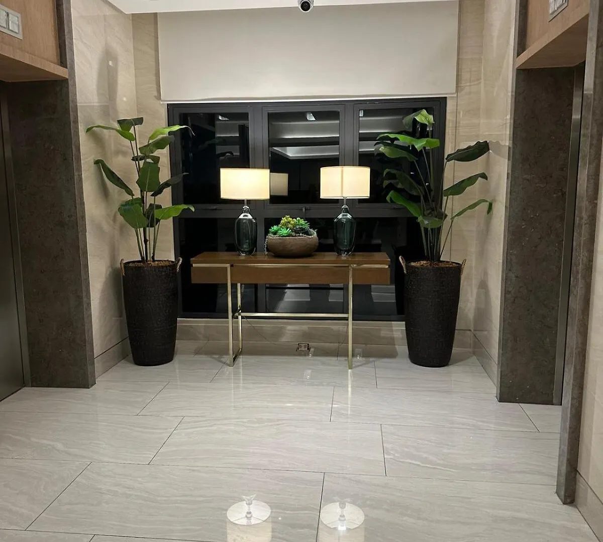 1Br Ayala Makati Apartment At Lush Residences Manila