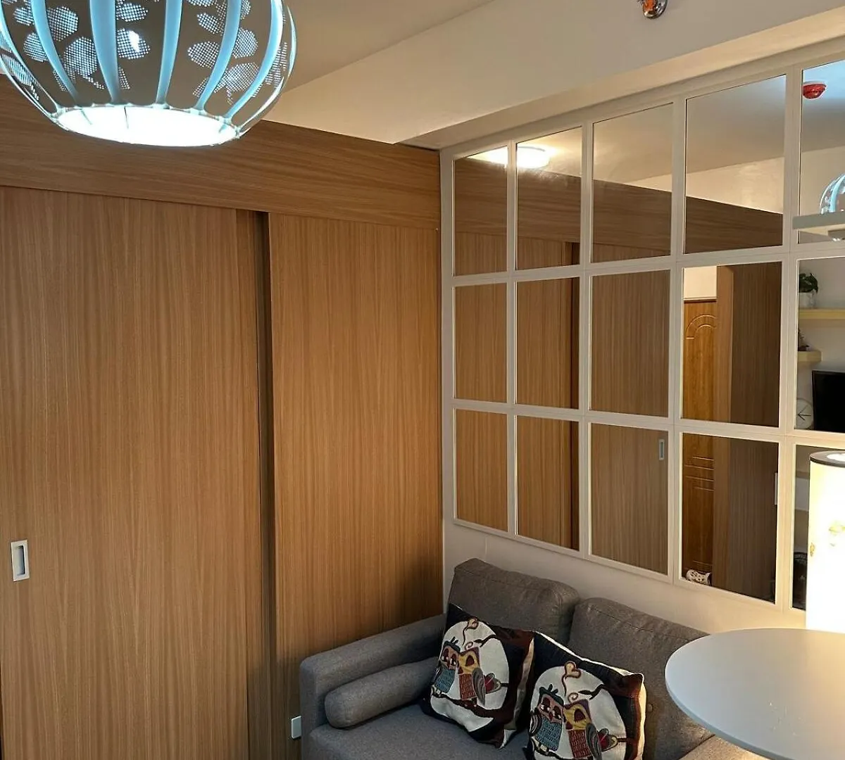 1Br Ayala Makati Apartment At Lush Residences Manila