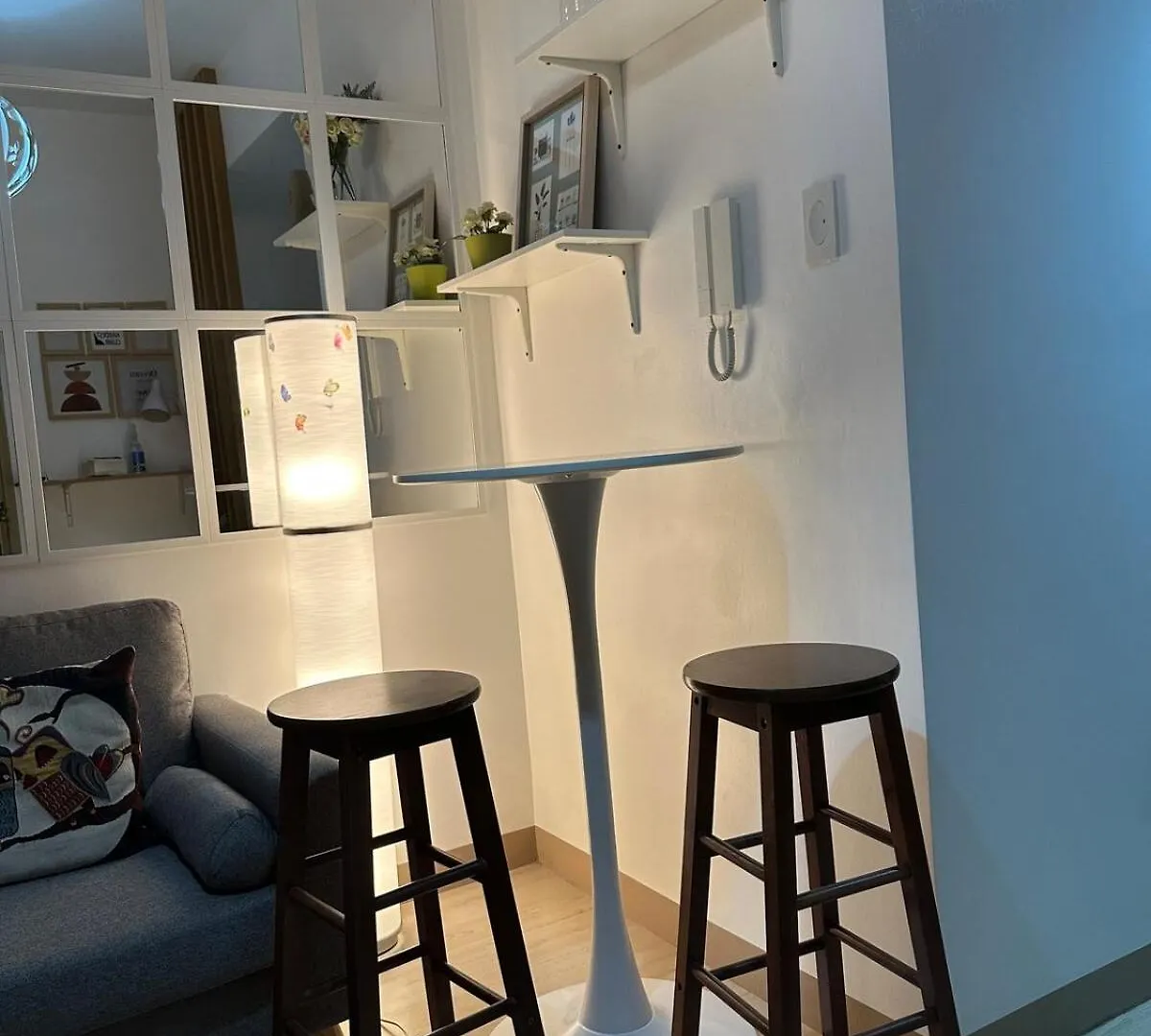 1Br Ayala Makati Apartment At Lush Residences Manila