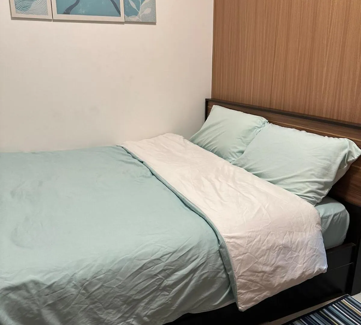 1Br Ayala Makati Apartment At Lush Residences Manila