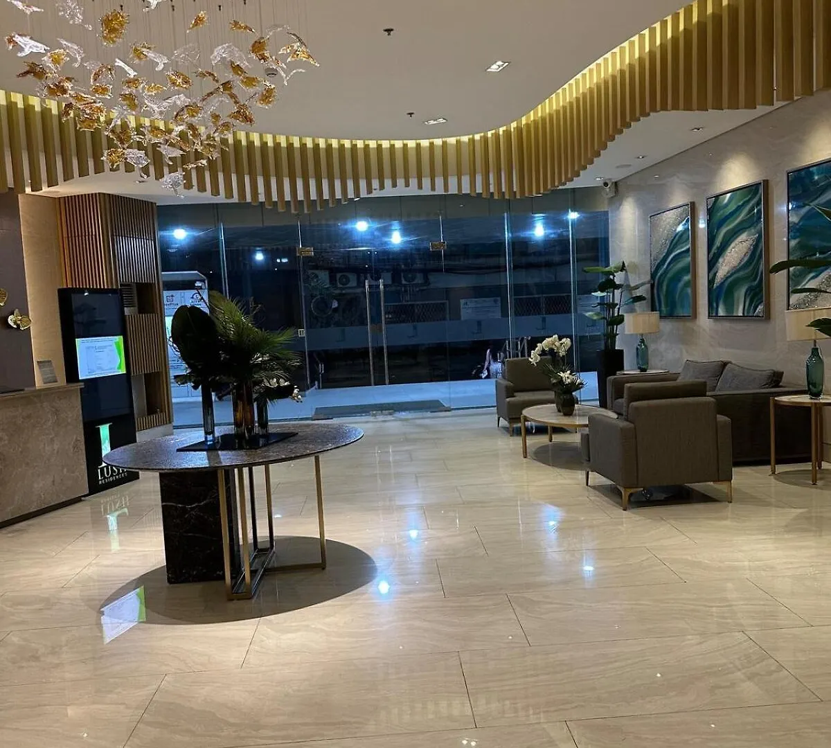 1Br Ayala Makati Apartment At Lush Residences Manila